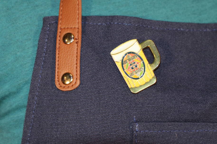 butterbeer-pin-lifestyle-shot-web-landscape.