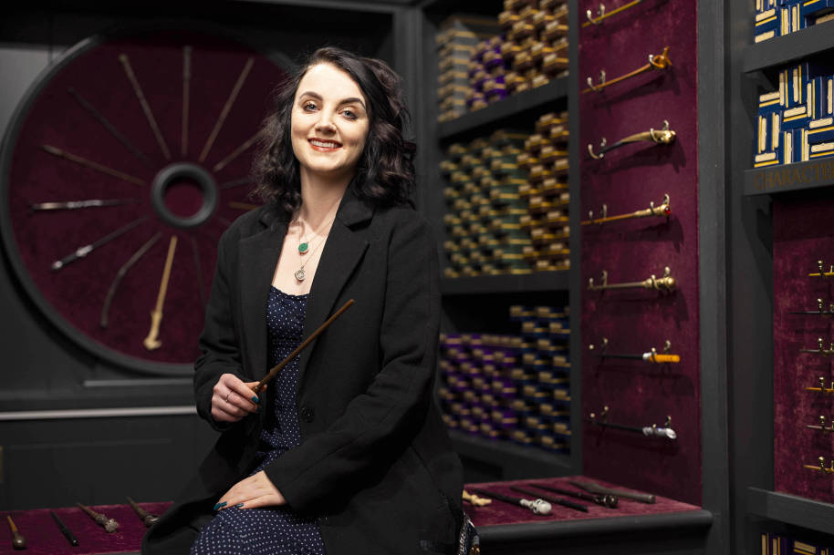 Platform-934-Evanna-Lynch-Wand-Shop